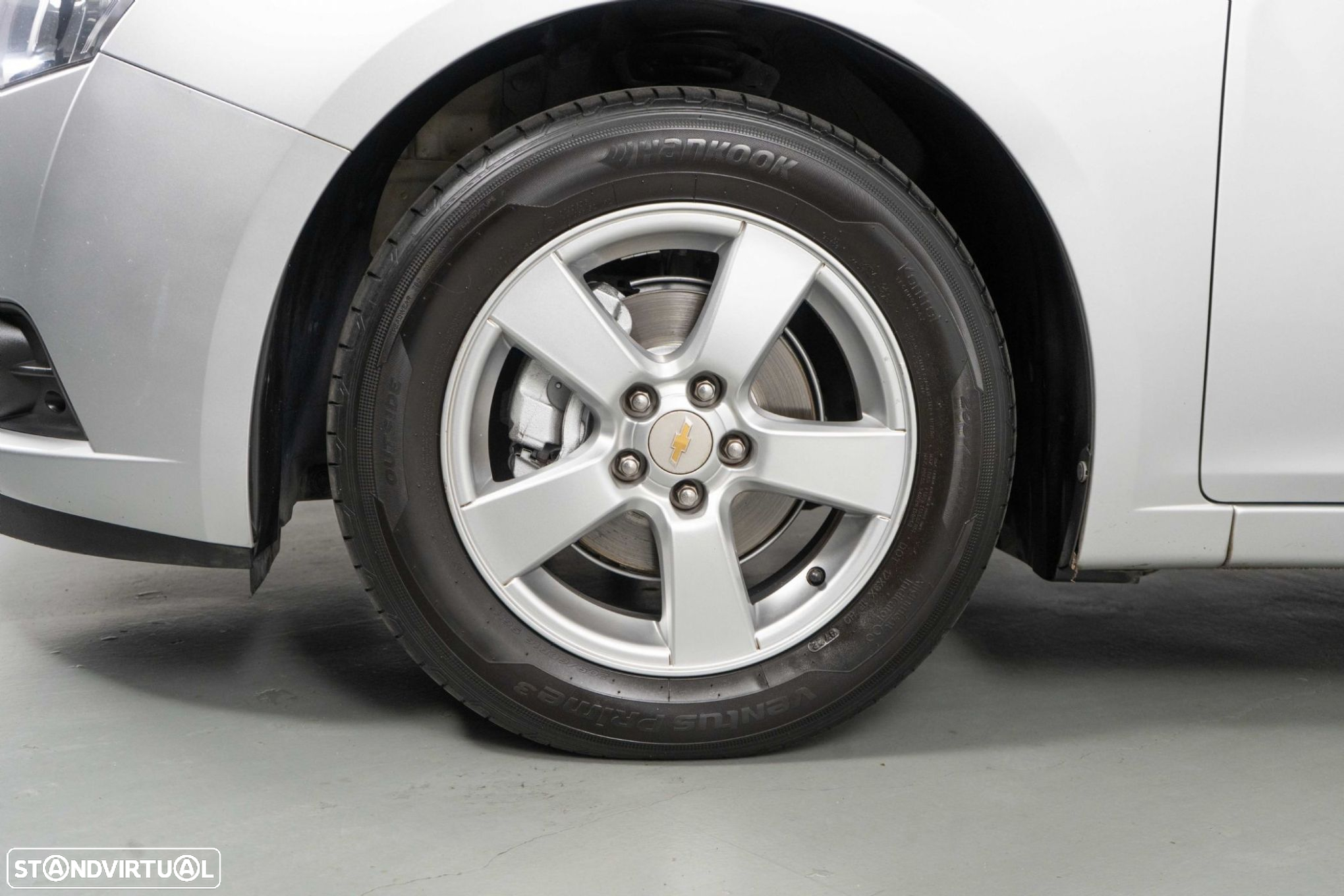 Chevrolet Cruze 1.6 LS - 15