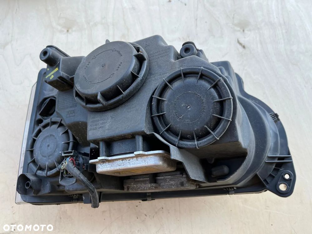 Lampa przednia przód lewa Xenon XBC501392 RHD Range Rover L322 LM Vogue Lift 2005-09 - 3