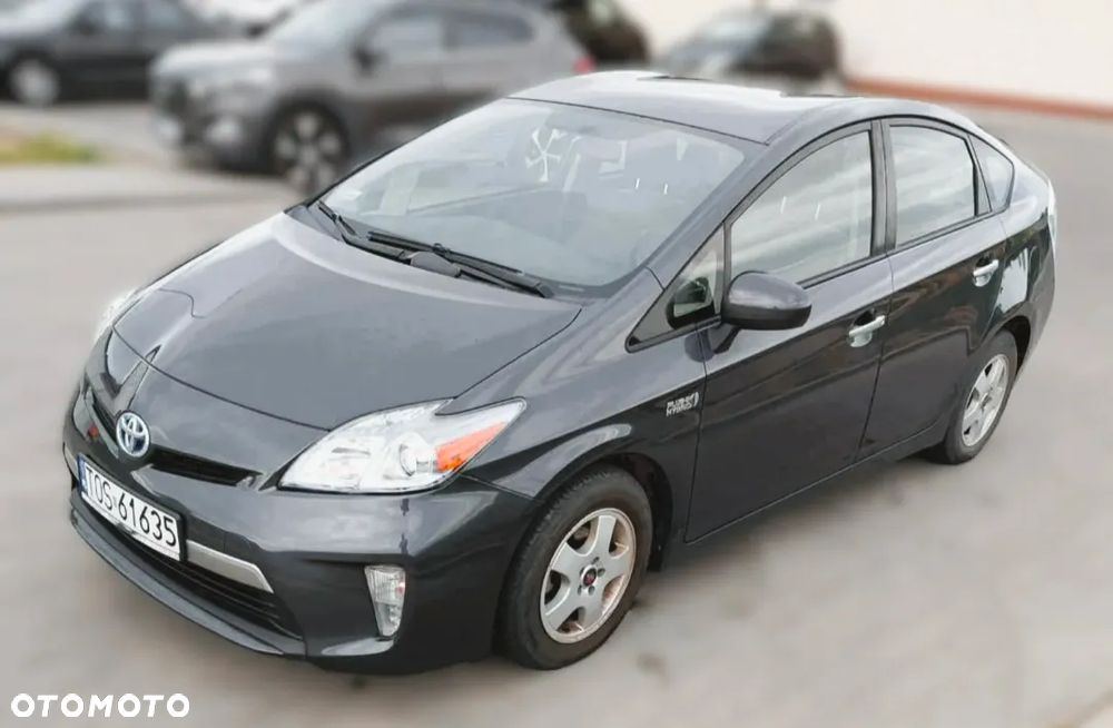 Toyota Prius 1.8 Hybrid Premium - 3