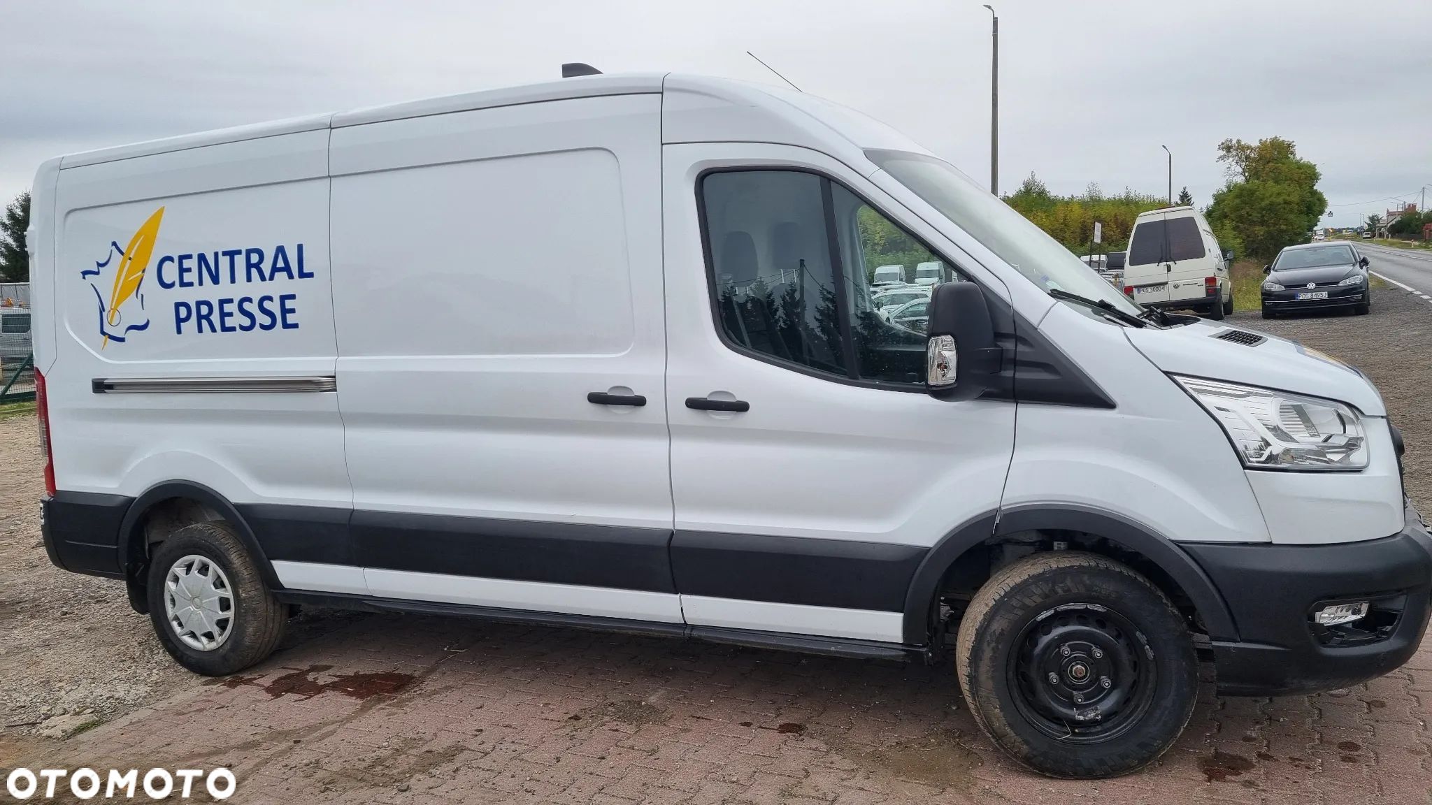Ford Transit - 1
