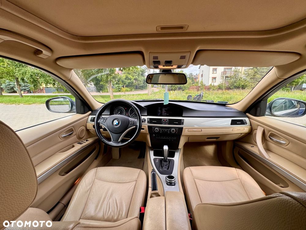 BMW Seria 3 318d DPF - 1