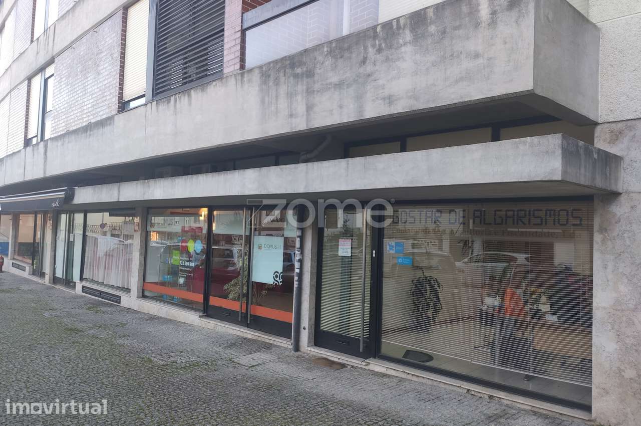 Loja para venda no centro da Maia - Grande imagem: 2/15