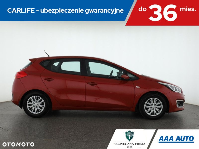 Kia Ceed - 7