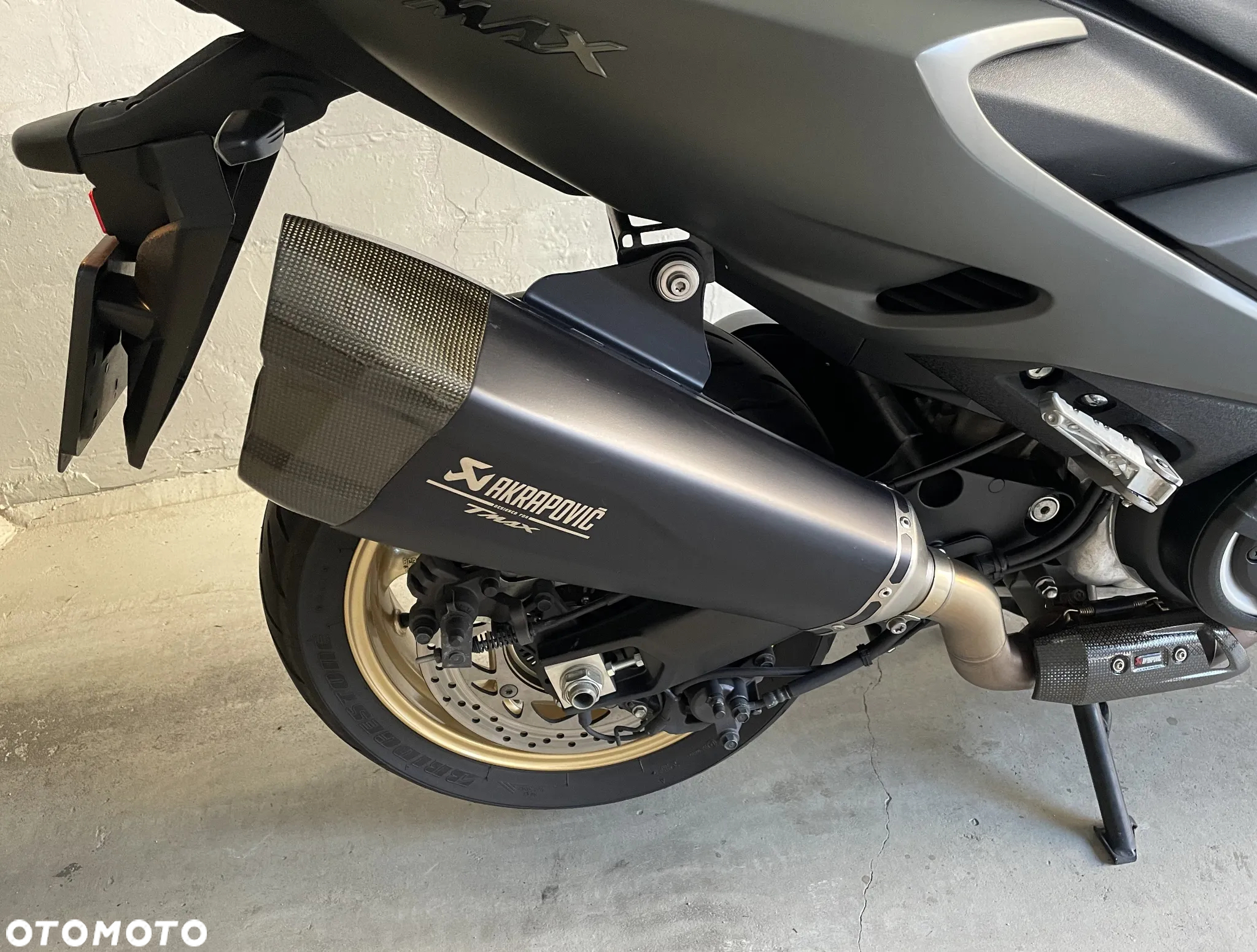 Yamaha Tmax - 5
