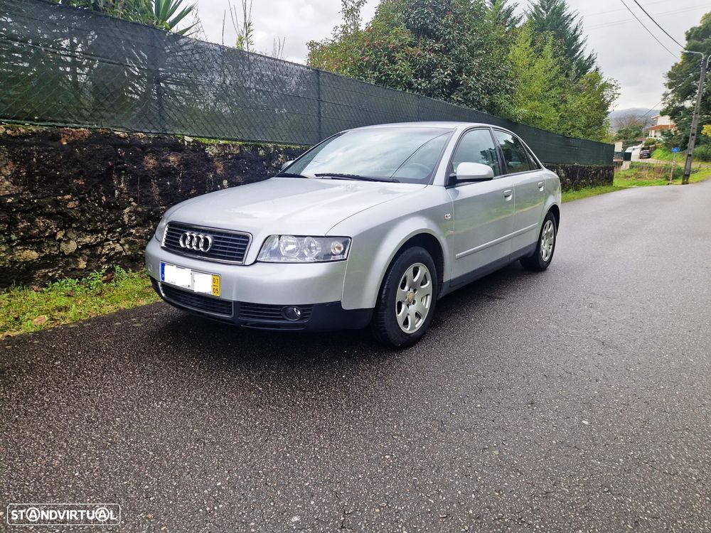 Audi A4 1.9 TDI m5 - 1