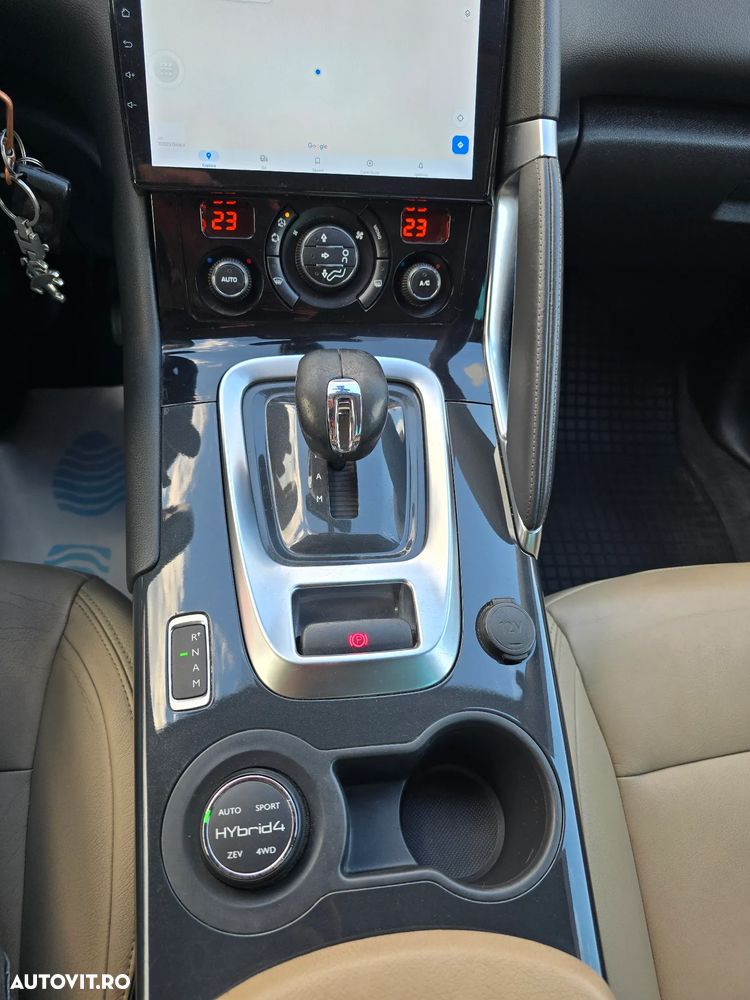 Peugeot 3008 HYbrid4 2.0 HDI FAP BMP - 14