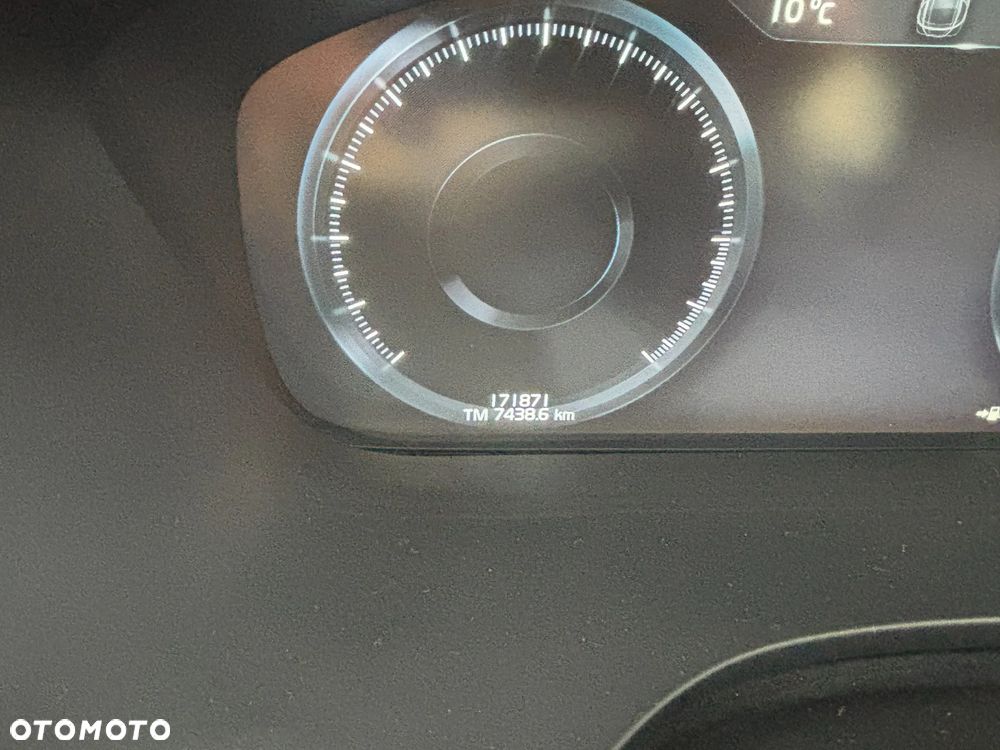 Volvo XC 60 T5 AWD Geartronic RDesign - 12
