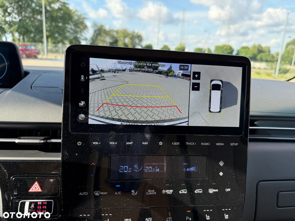 Hyundai Staria 1.6 T-GDI HEV Smart VIP - 13