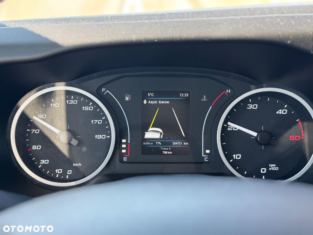 Iveco Daily 2022r ‼️72C18‼️3.0 NOWA Laweta Pomoc Drogowa Zarejestrowany jako Specjalny DMC 7200kg Salon Polska Niski Przebieg Autotransporter Sypialka - 35