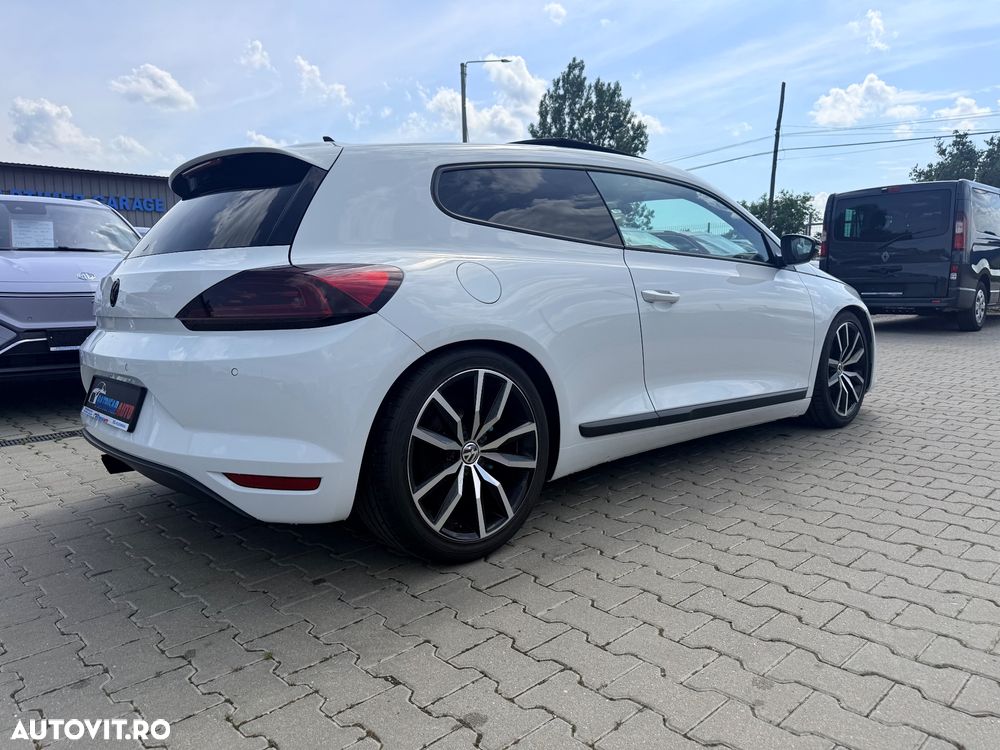 Volkswagen Scirocco 2.0 TDI (Blue Motion Technologie) - 3
