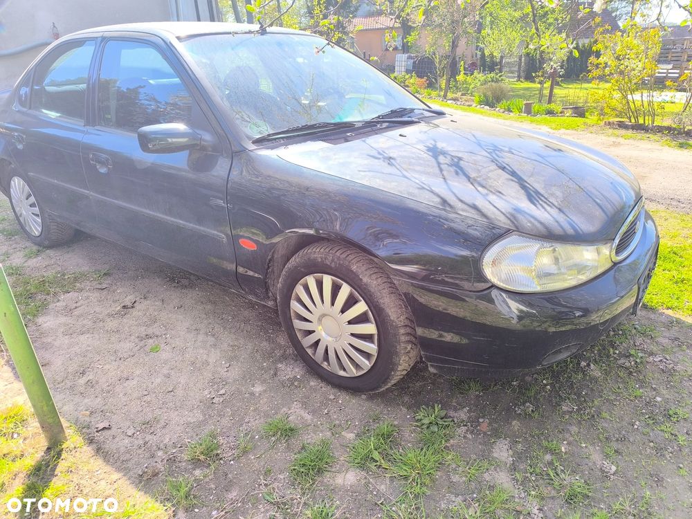 Ford Mondeo 2.0 Ghia - 4