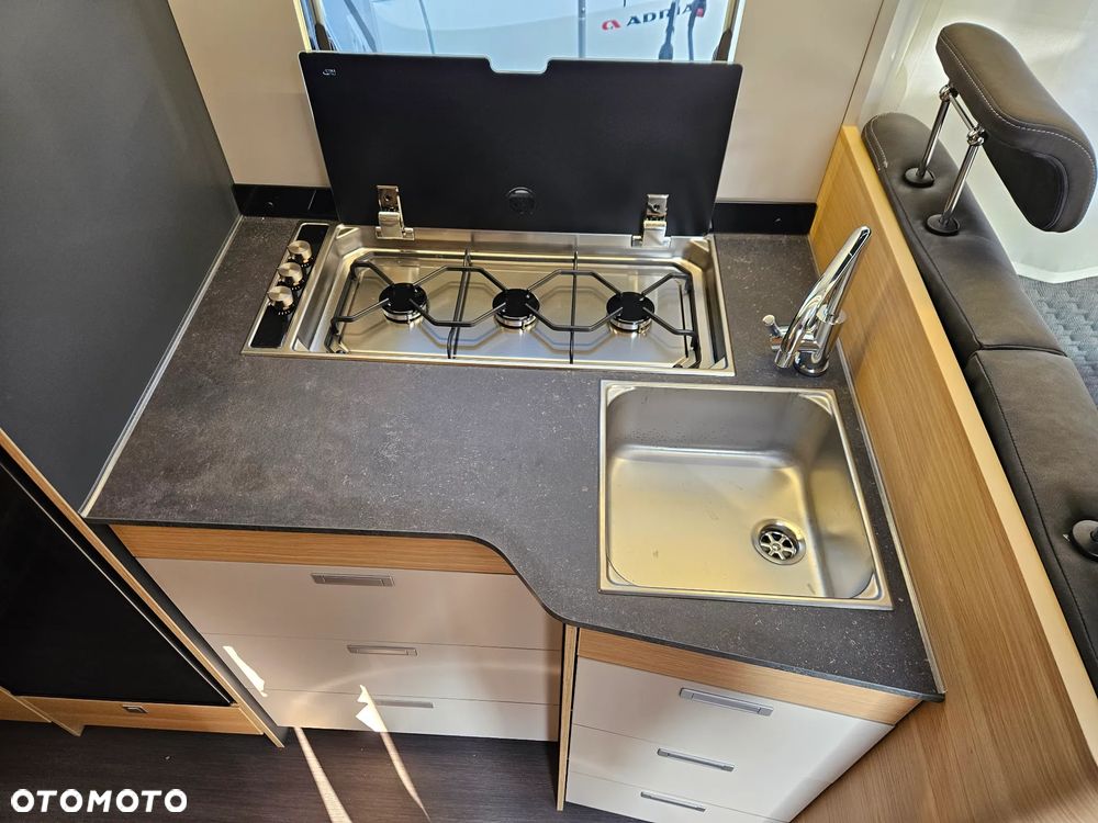 Adria Coral XL 660SL - 17