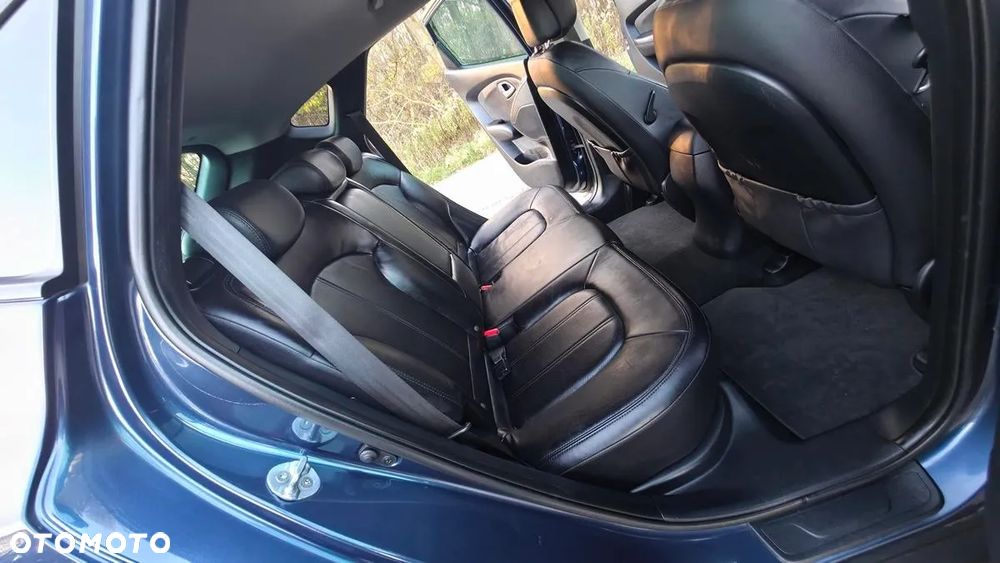 Hyundai ix35 2.0 CRDi 2WD Style - 27