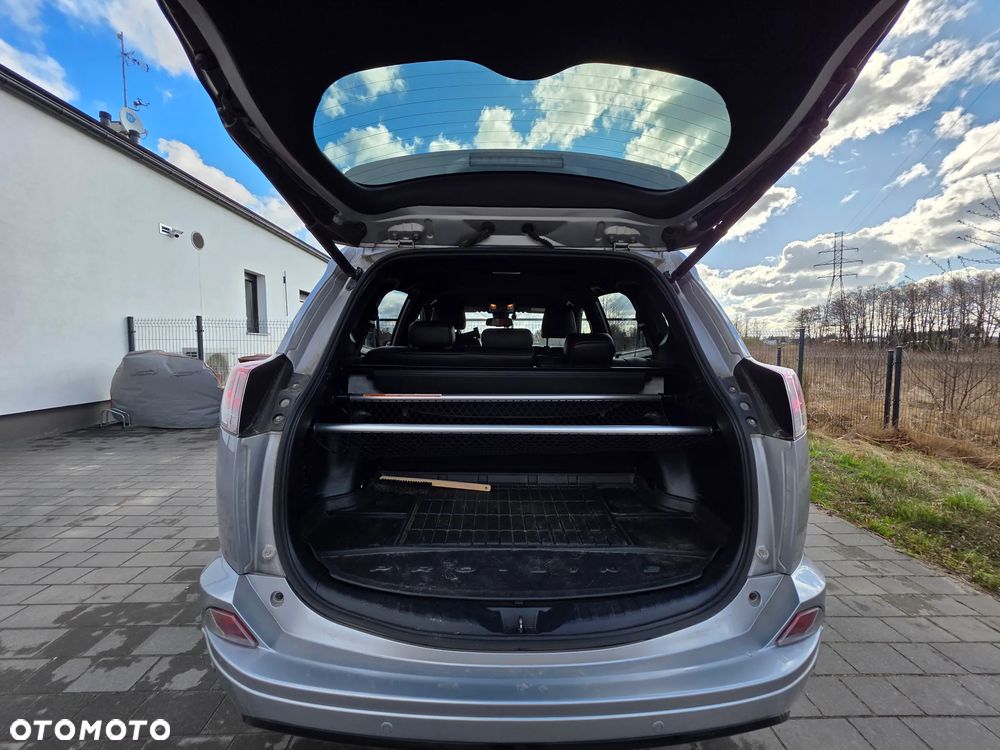 Toyota RAV4 - 3