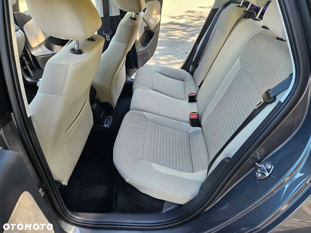 Volkswagen Polo 1.6 TDI DSG Highline - 13