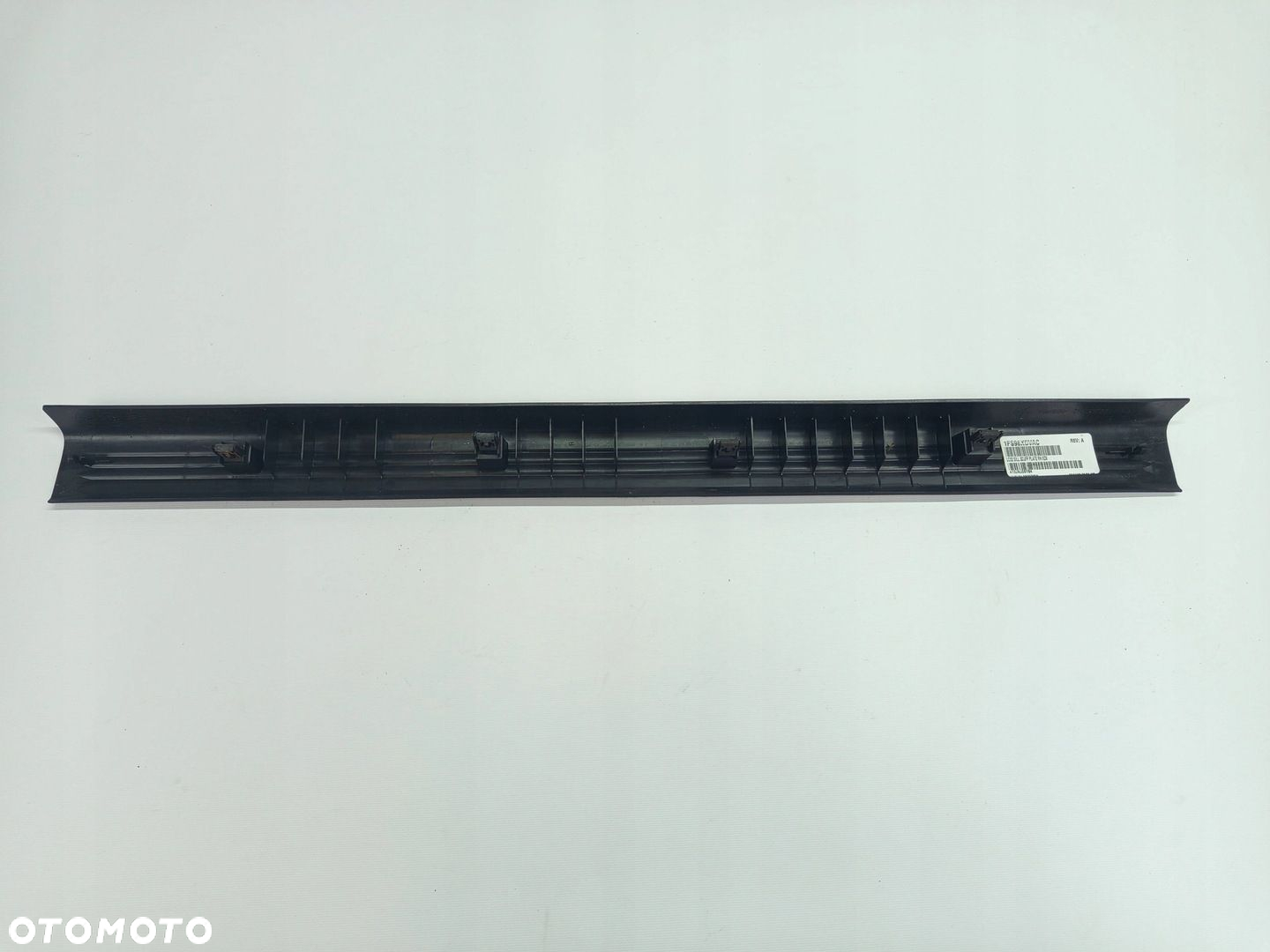 LISTWA OSŁONA PROGU PROGOWA LEWA DODGE CHALLENGER 08- 1ES98XDVAC - 2