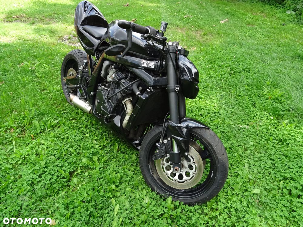 Suzuki GSX-R - 20