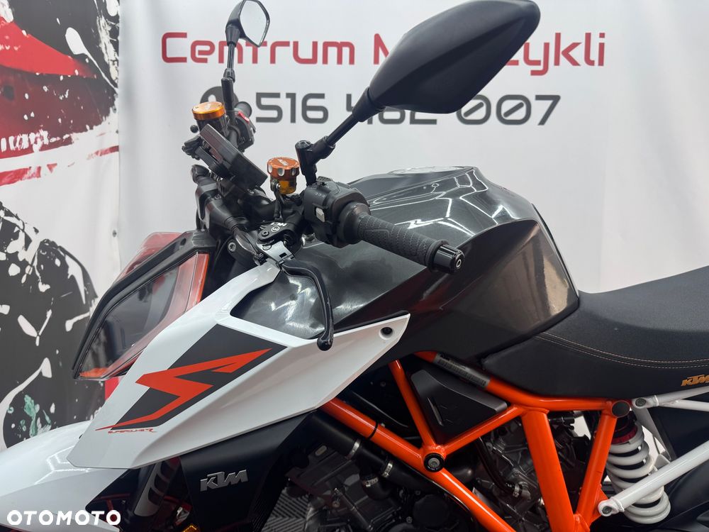 KTM Super Duke - 13