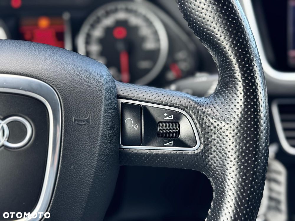 Audi Q5 2.0 TDI Quattro - 28