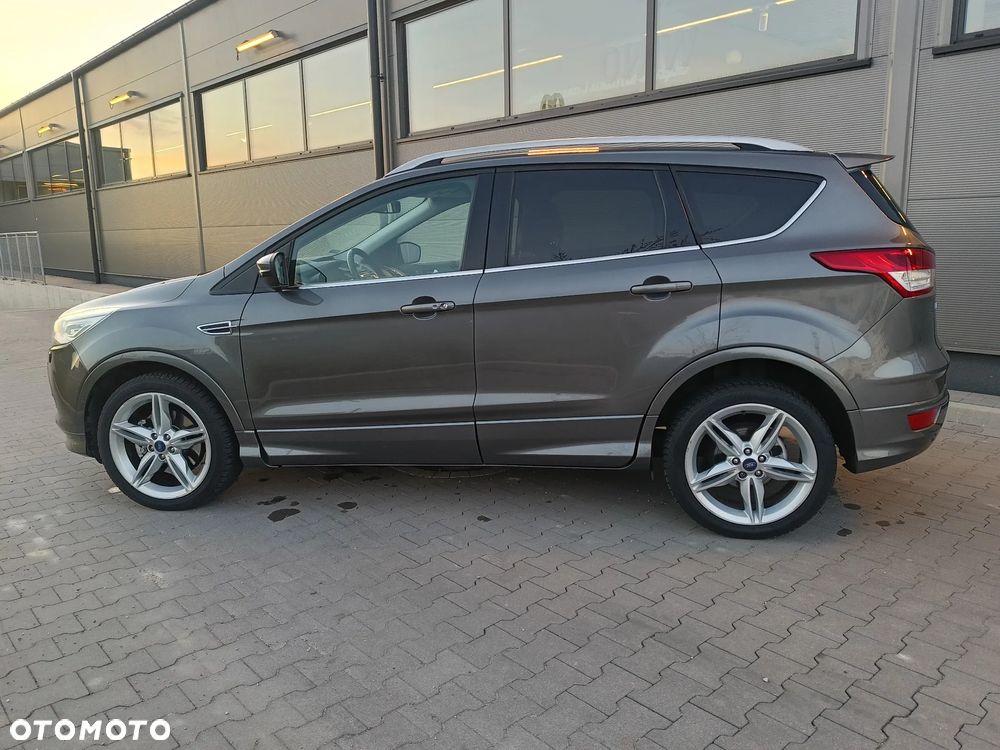 Ford Kuga 2.0 TDCi Individual MPS6 - 23