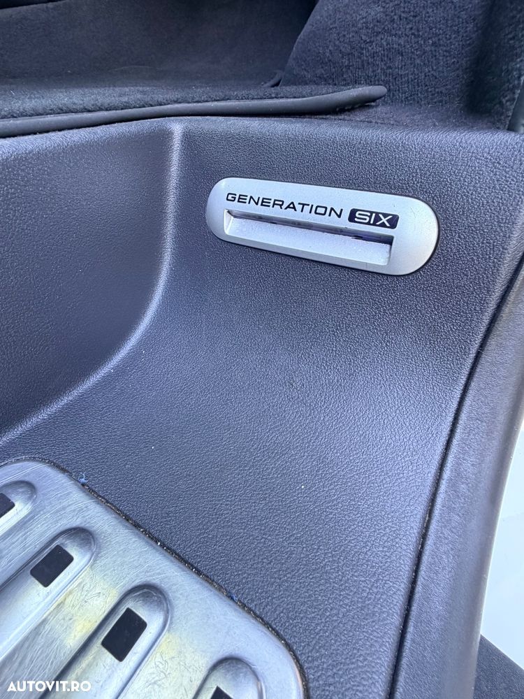 Volkswagen Multivan - 18