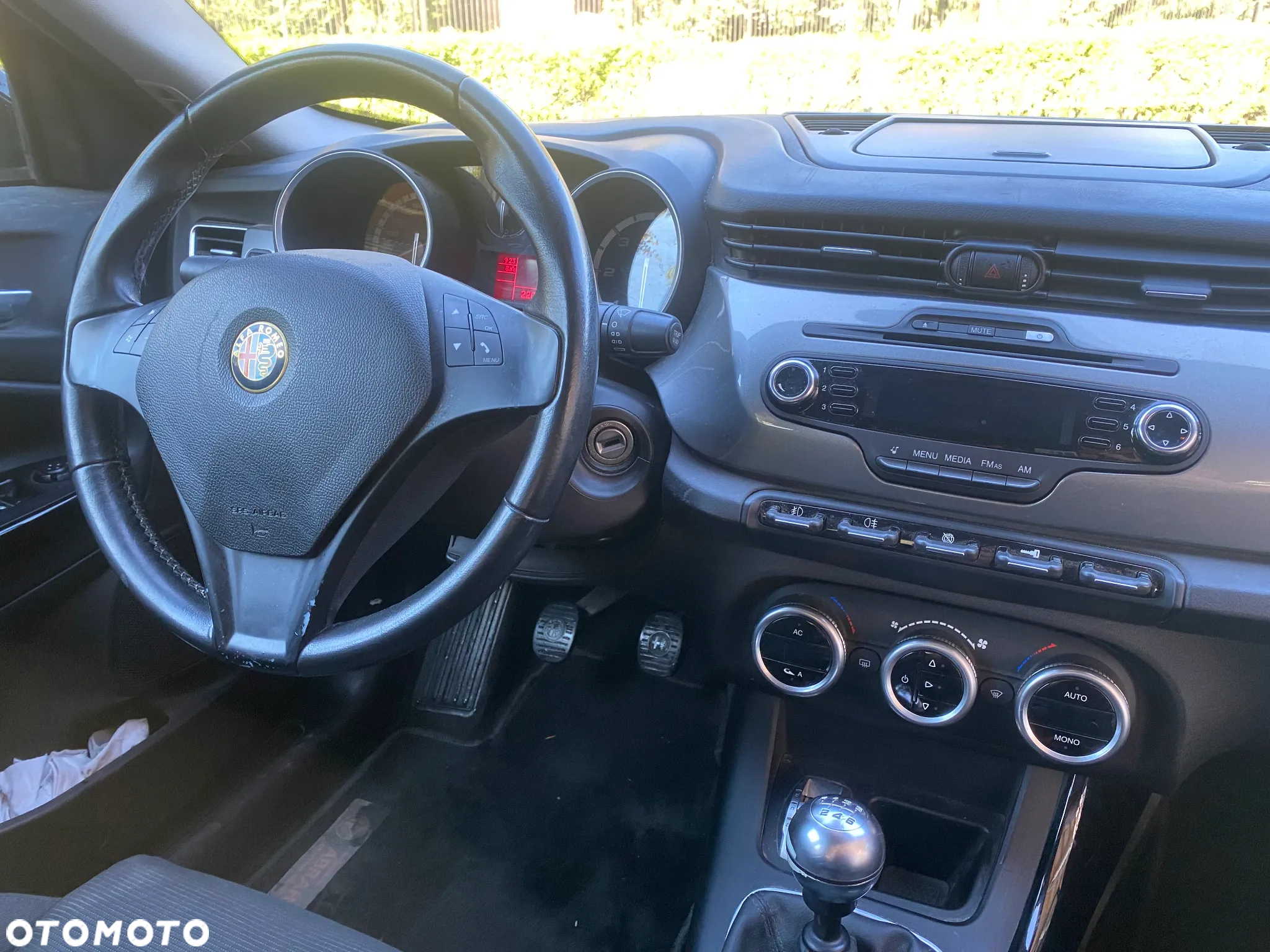 Alfa Romeo Giulietta 2.0 JTDM Distinctive - 15