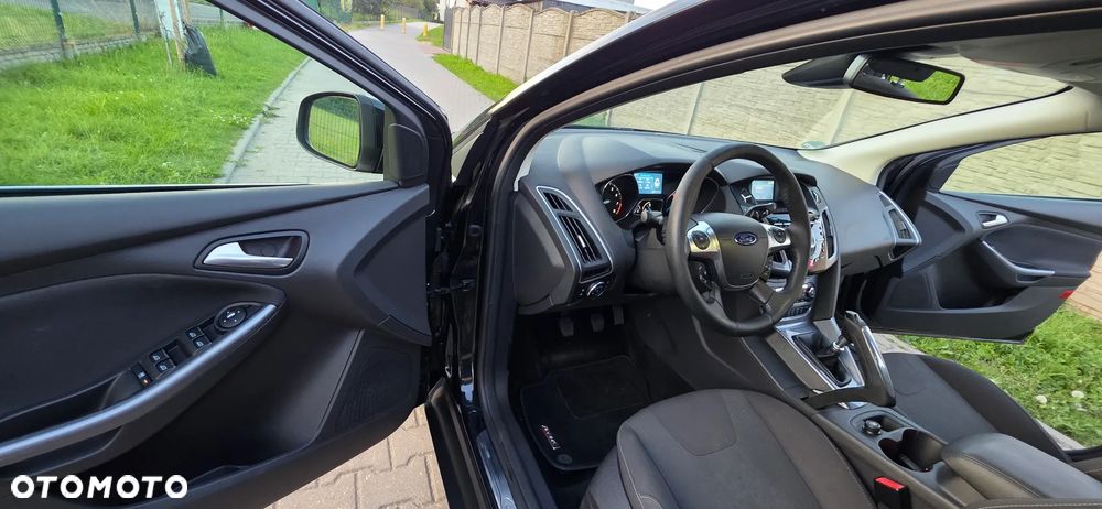 Ford Focus 1.6 EcoBoost Titanium - 14