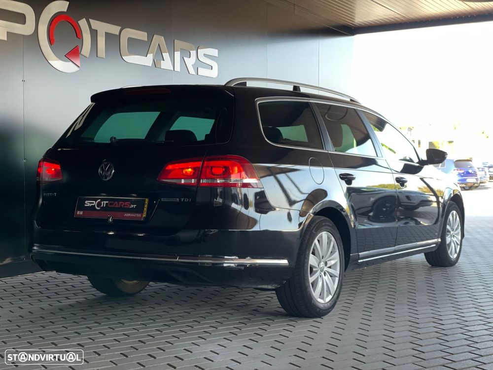VW Passat Variant 1.6 TDI BlueMotion Comfortline - 8
