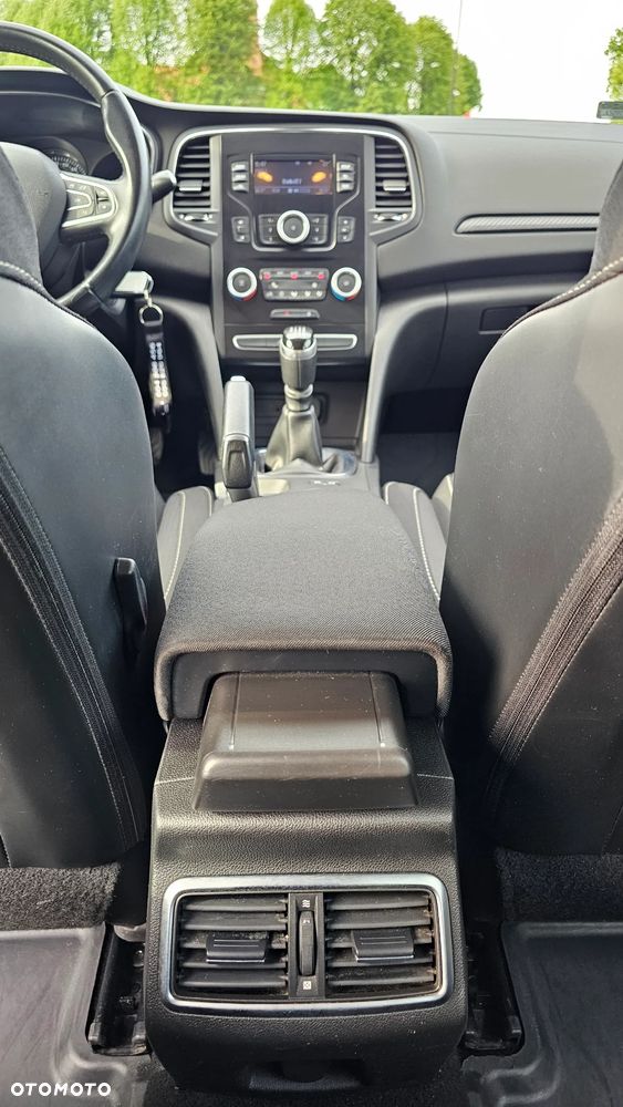 Renault Megane 1.2 Energy TCe Intens - 13