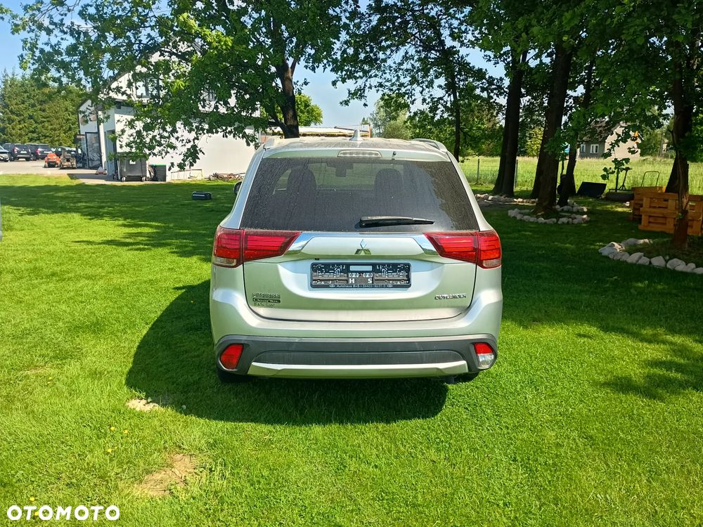 Mitsubishi Outlander 2.0 Intense 2WD CVT - 4