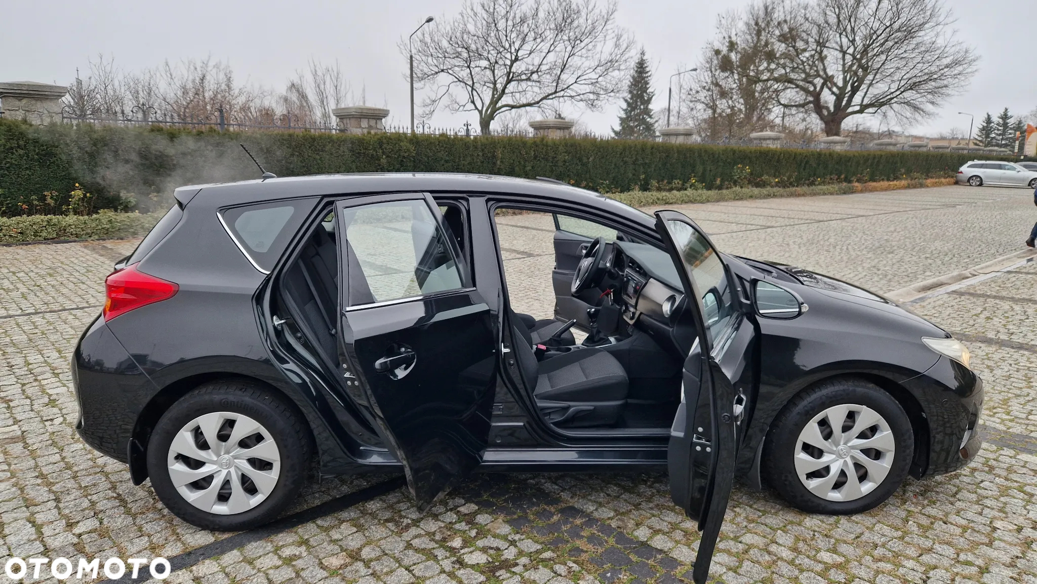 Toyota Auris 1.6 Prestige - 34