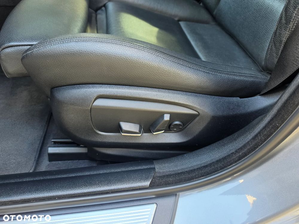 BMW Seria 5 535d xDrive Modern Line - 12