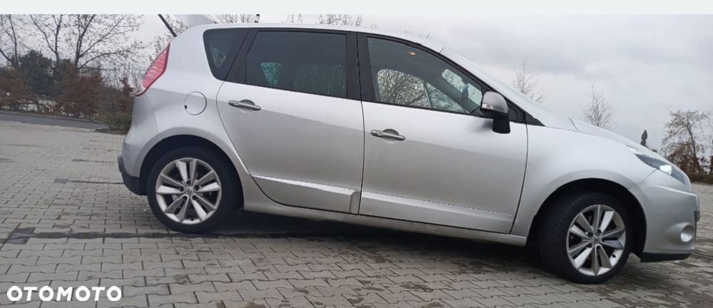 Renault Scenic - 2