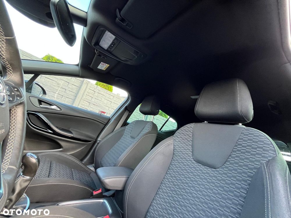 Opel Astra 1.4 Turbo Dynamic - 31