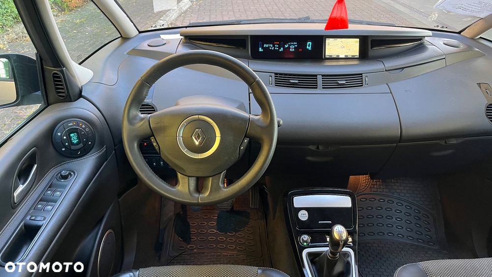 Renault Espace 2.0 dCi Dynamique - 18