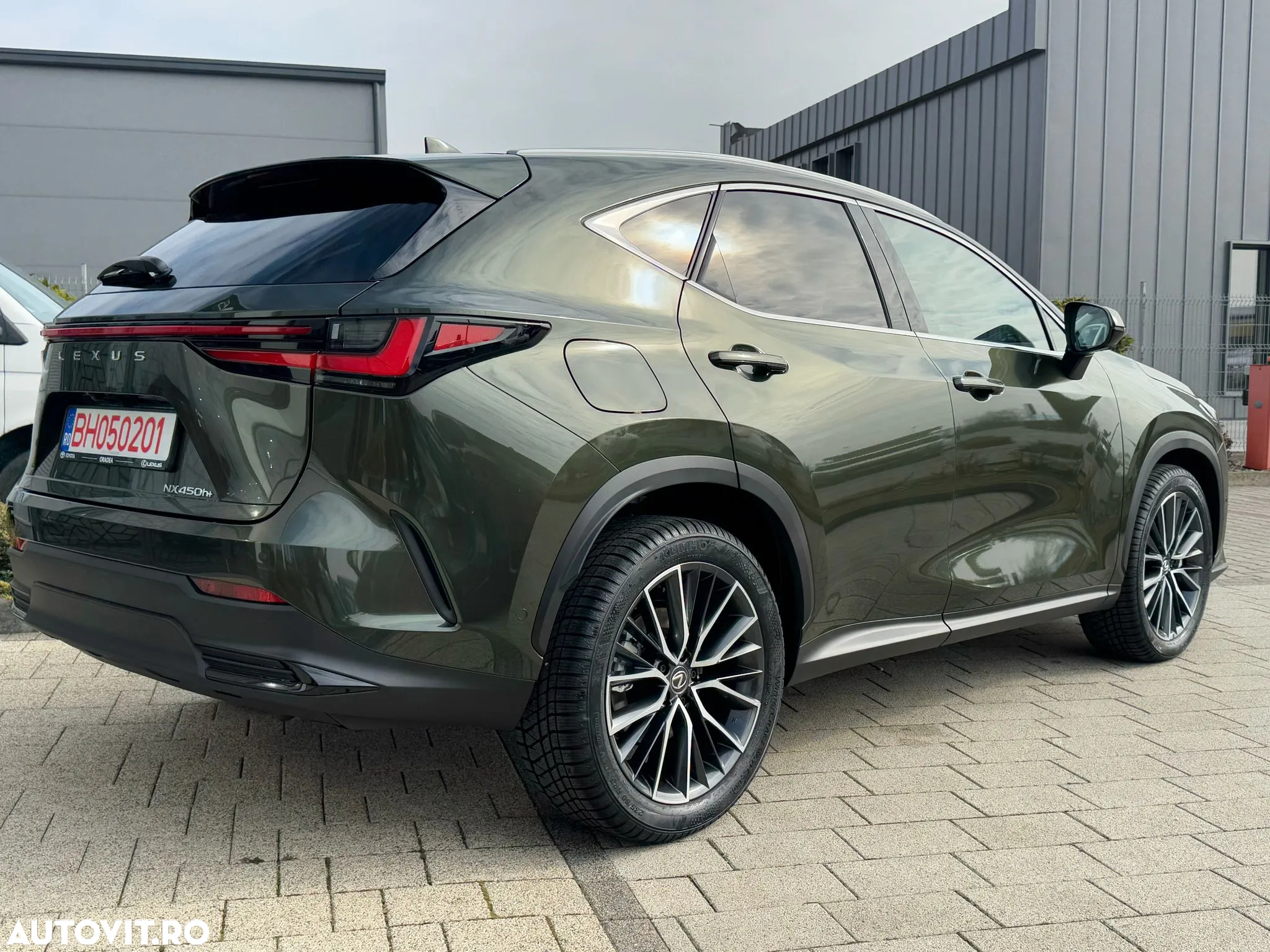 Lexus Seria NX 450h+ AWD CVT PHEV Luxury - 7