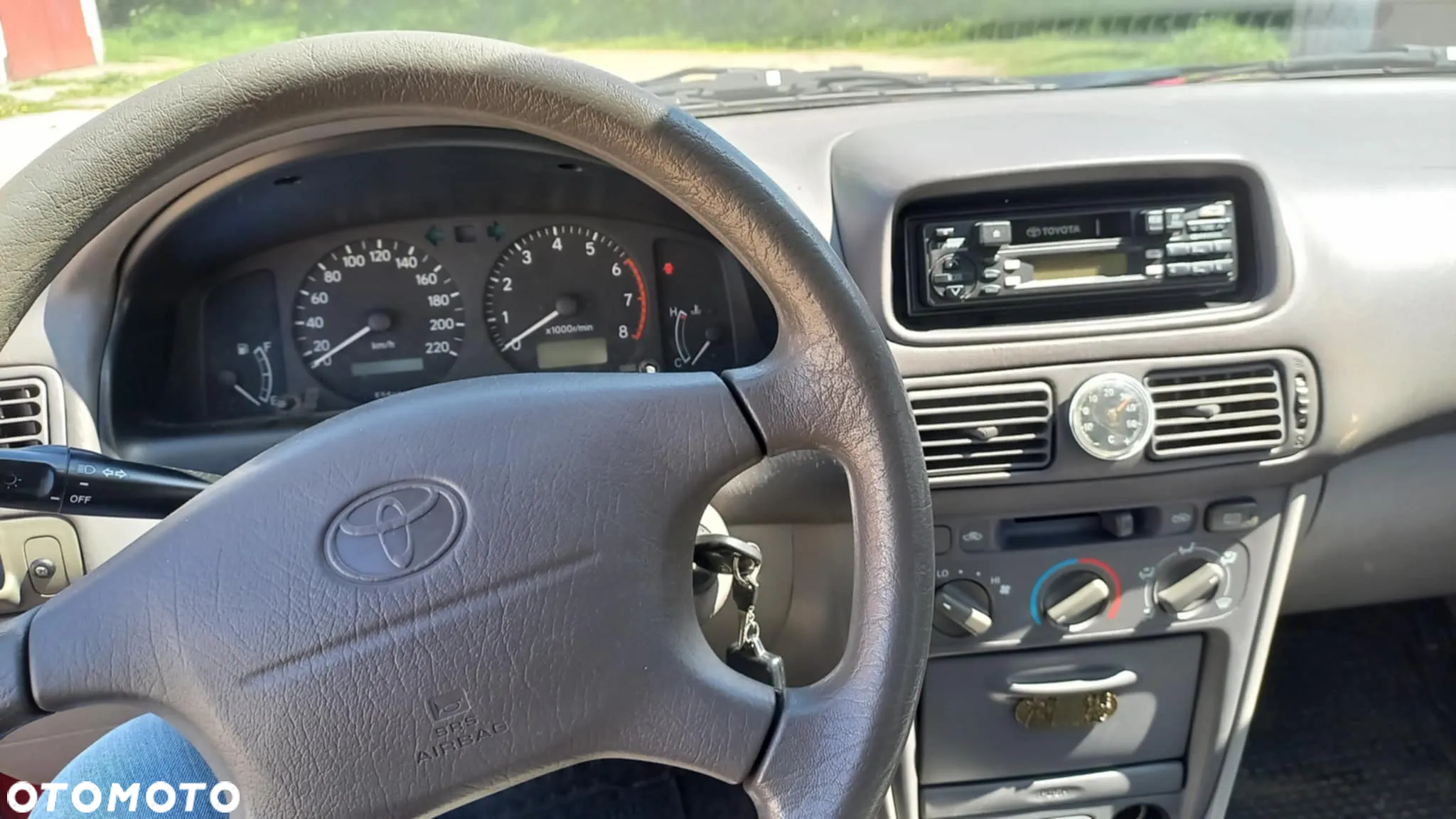 Toyota Corolla 1.4 XLi - 8