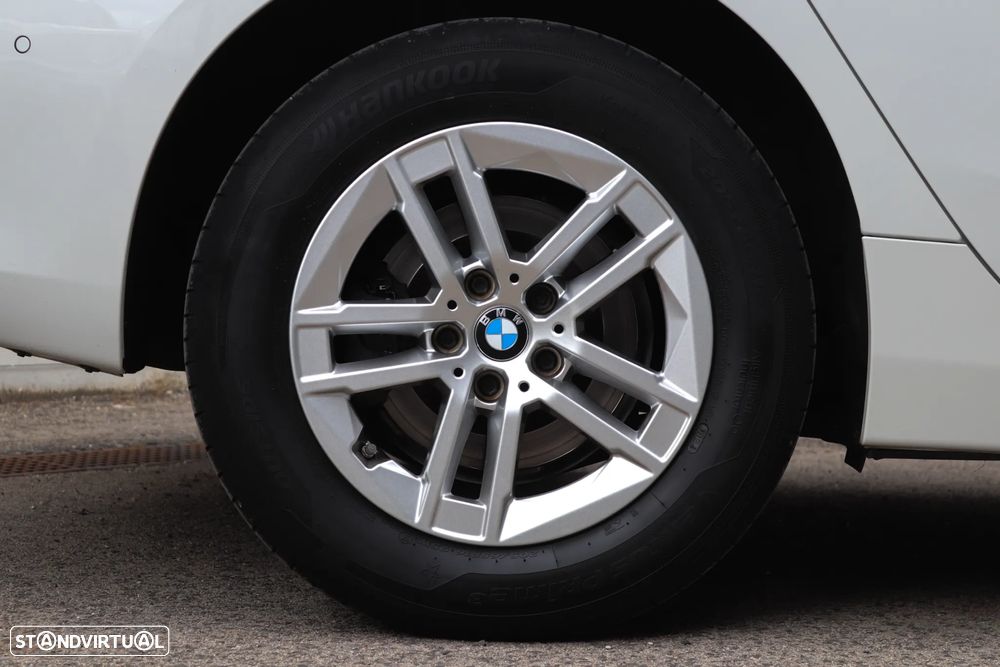 BMW 214 Active Tourer - 34