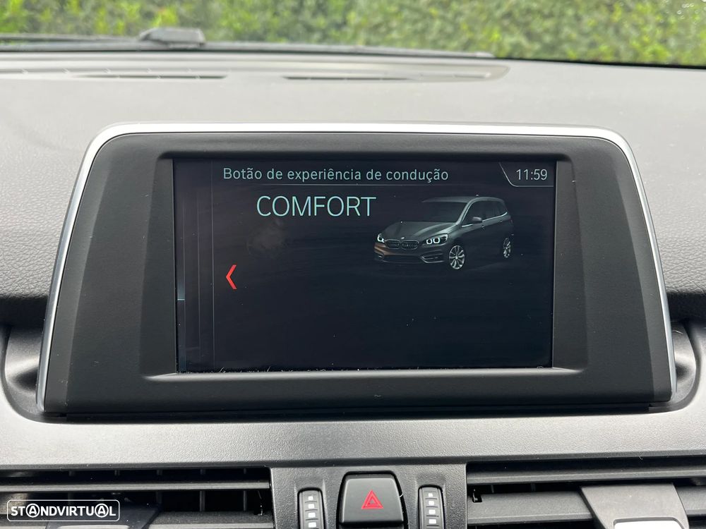 BMW 216 Gran Tourer d - 28