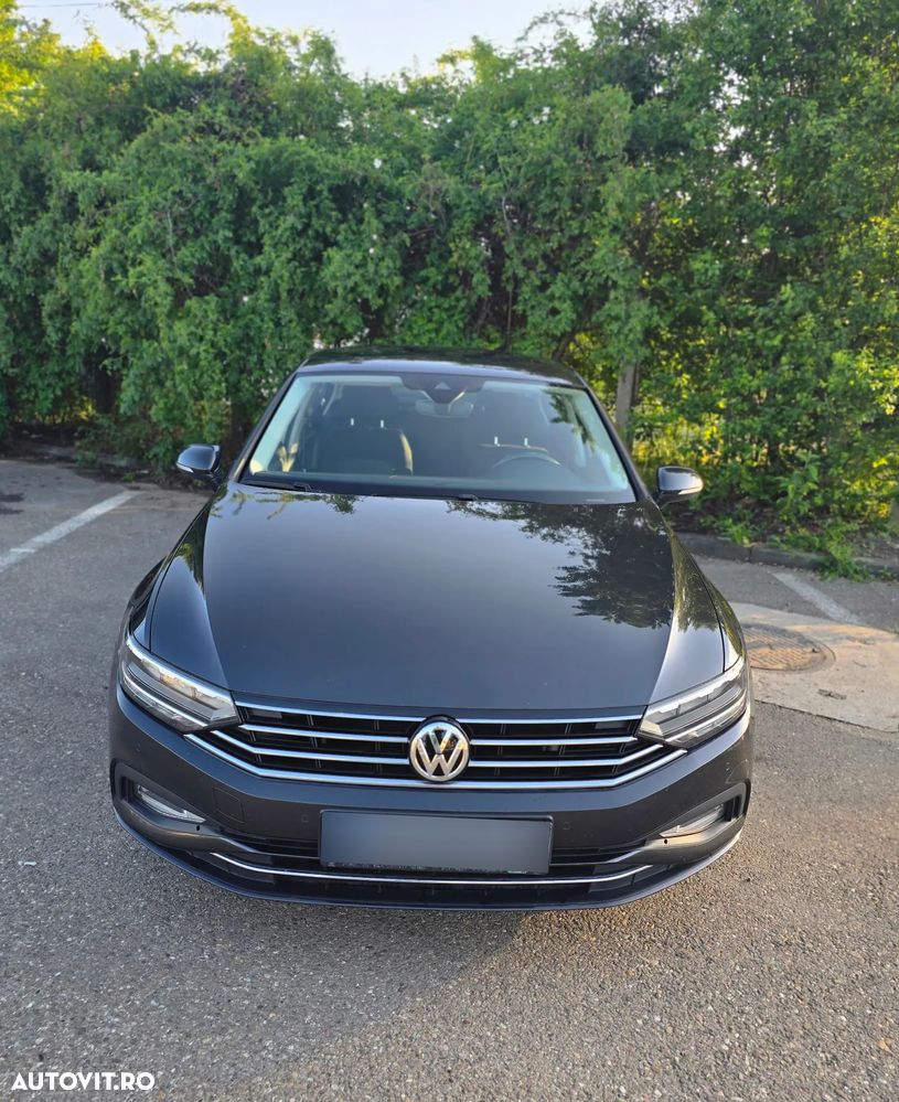 Volkswagen Passat 2.0 TDI DSG Comfortline - 4