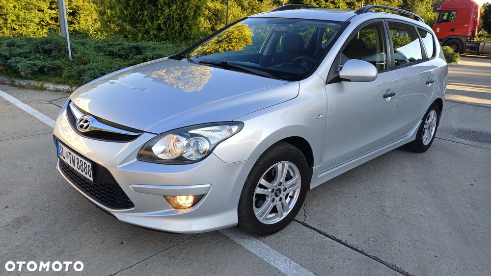 Hyundai i30 i30cw 1.4 Edition Plus - 1