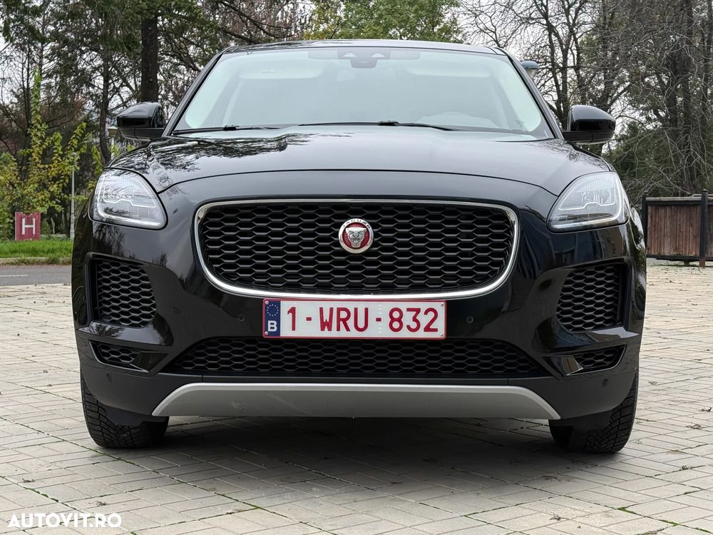 Jaguar E-Pace D150 - 10