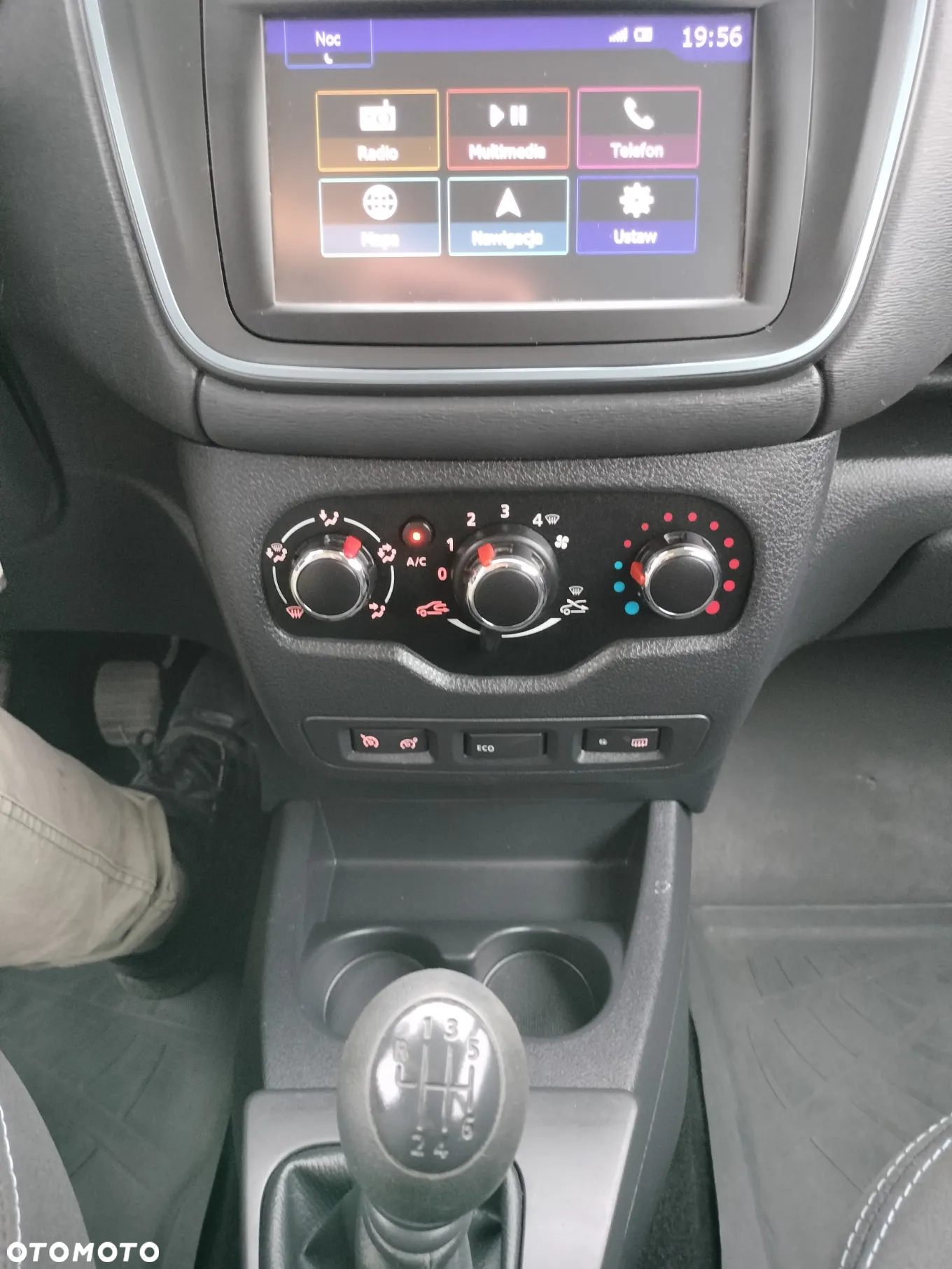 Dacia Lodgy dCi 110 Stepway - 8