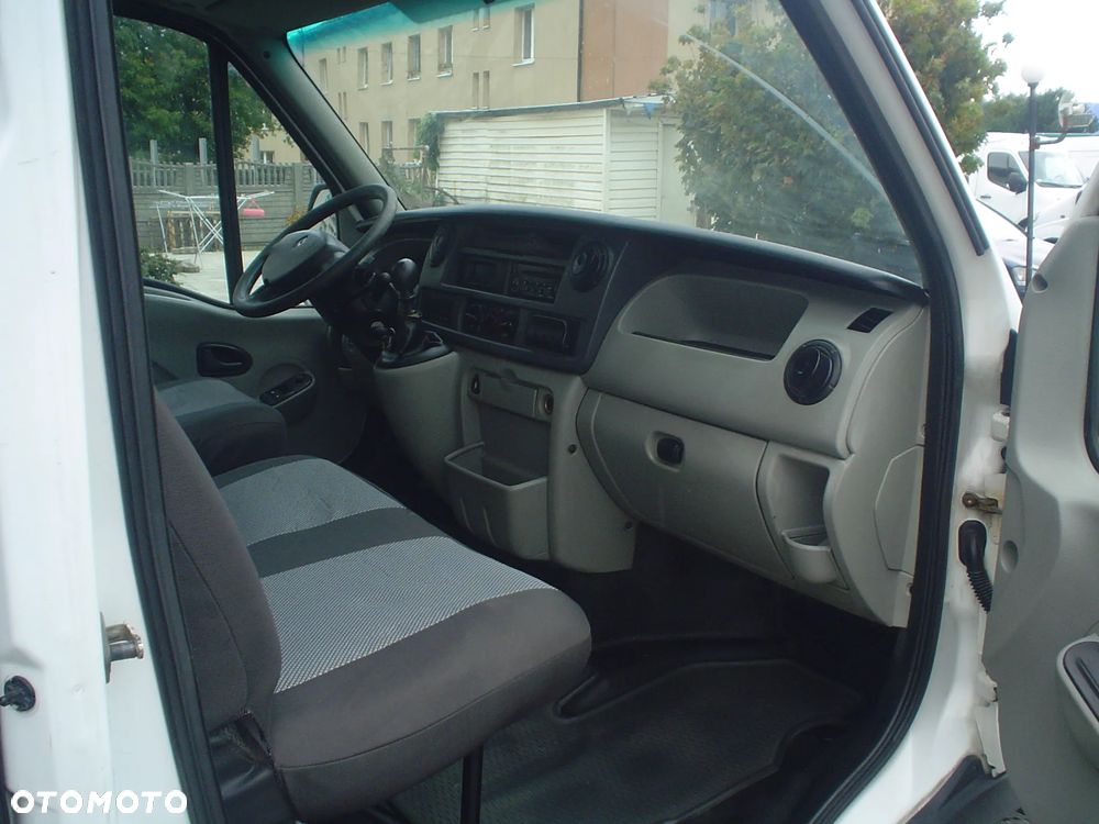 Iveco 35C11 - 17