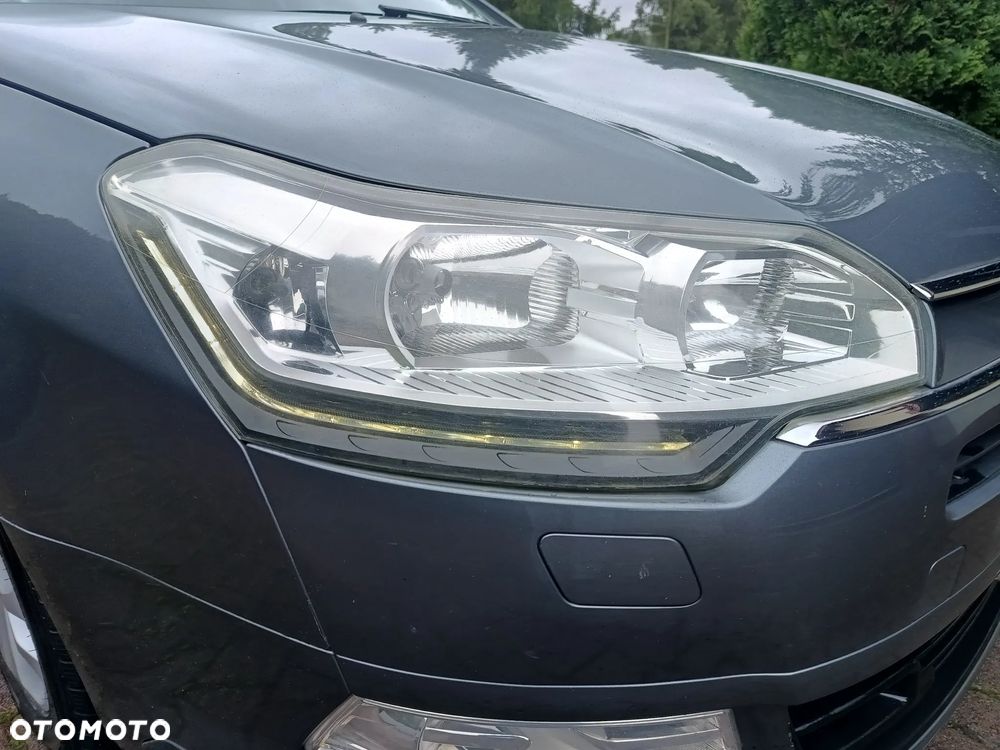 Citroën C5 Tourer HDi 110 FAP Tendance - 23