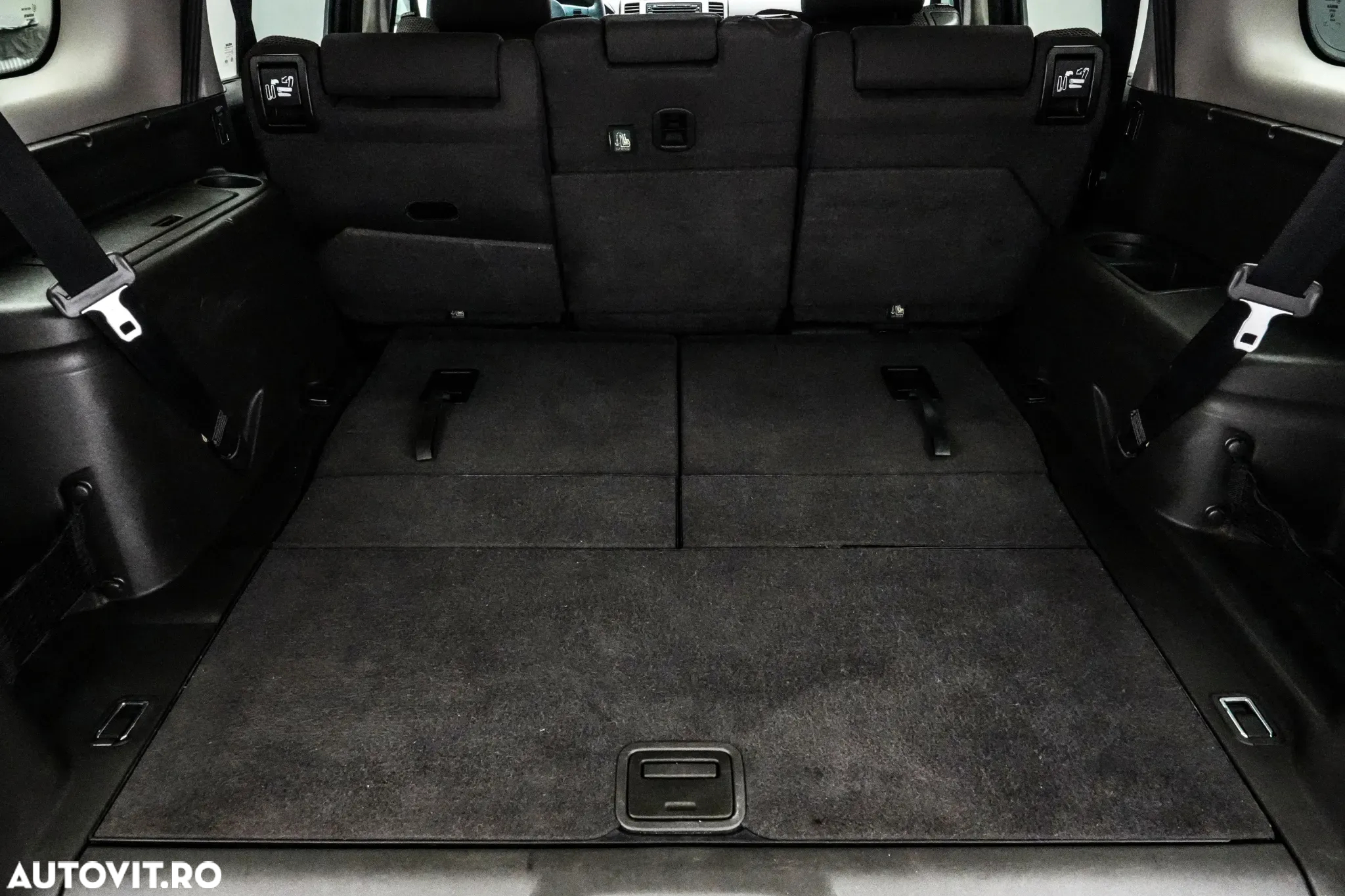 Nissan Pathfinder 2.5 dCi LE Plus - 24