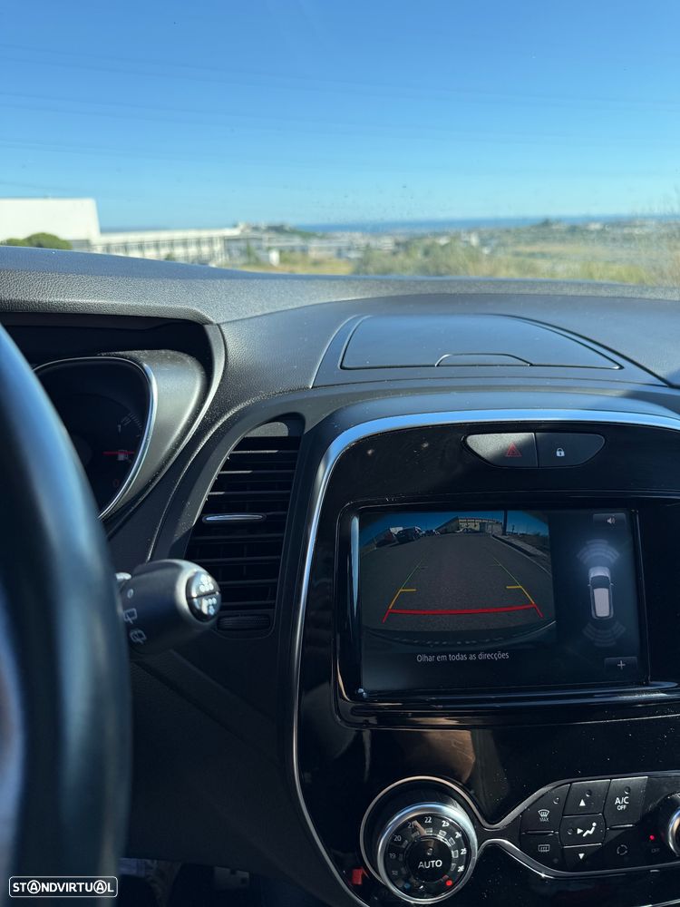 Renault Captur 1.5 dCi Exclusive - 6