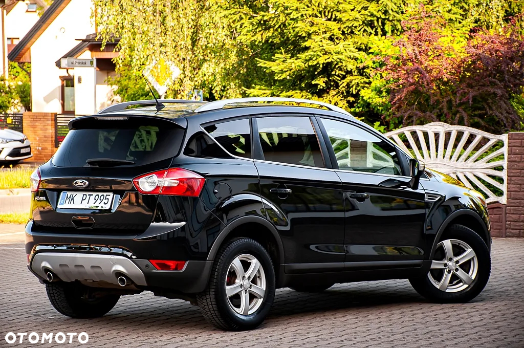 Ford Kuga 2.0 TDCi Titanium - 10