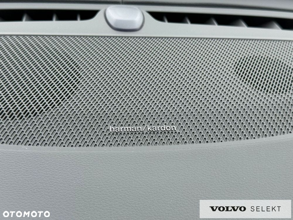 Volvo XC 90 - 30