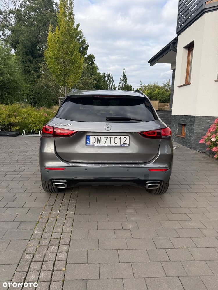Mercedes-Benz GLA 200 Business Edition - 7
